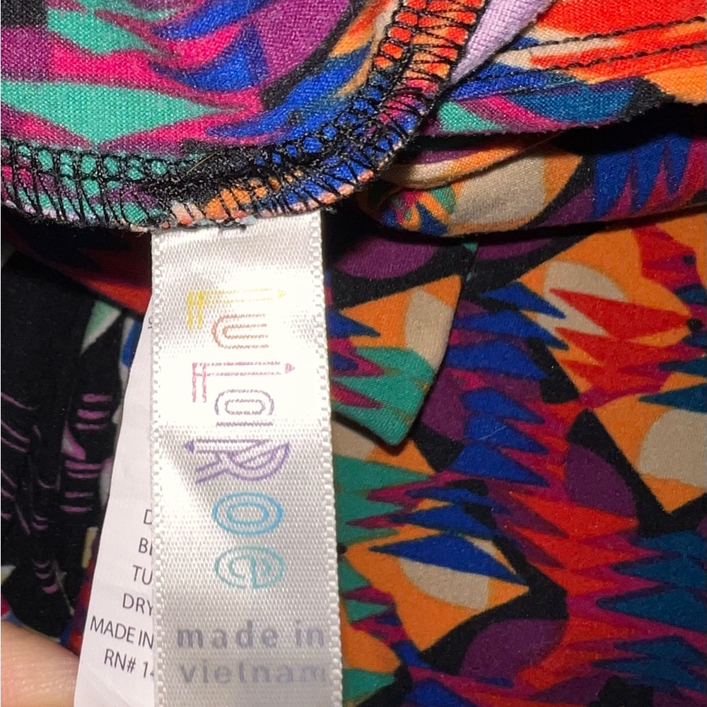Bundle Lularoe L/XL leggings - Picture 5 of 5